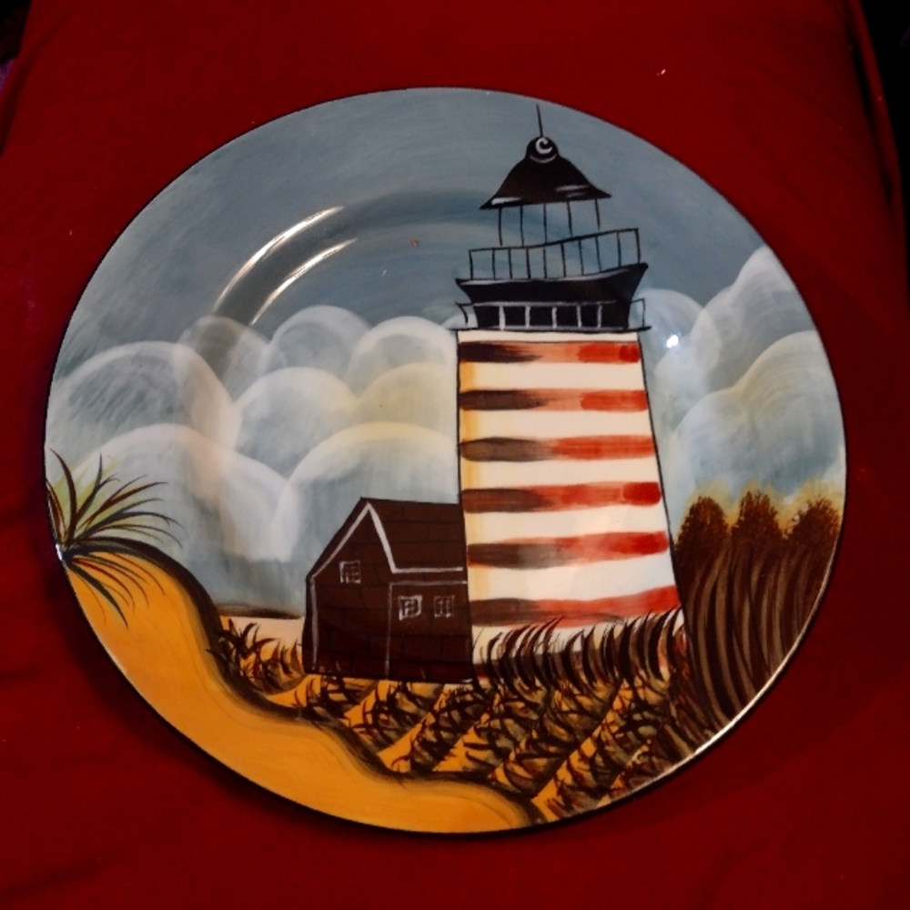 David Carter Brown Lighthouse Plate Beach Red and White Stripe